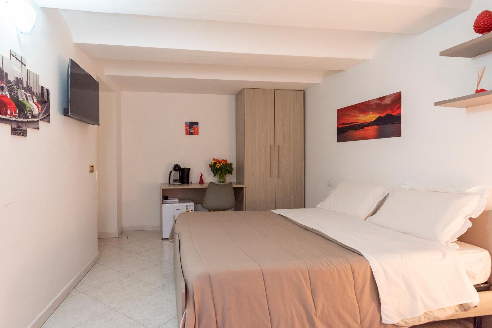 Napoli Centro, Dm Suites Esterno foto