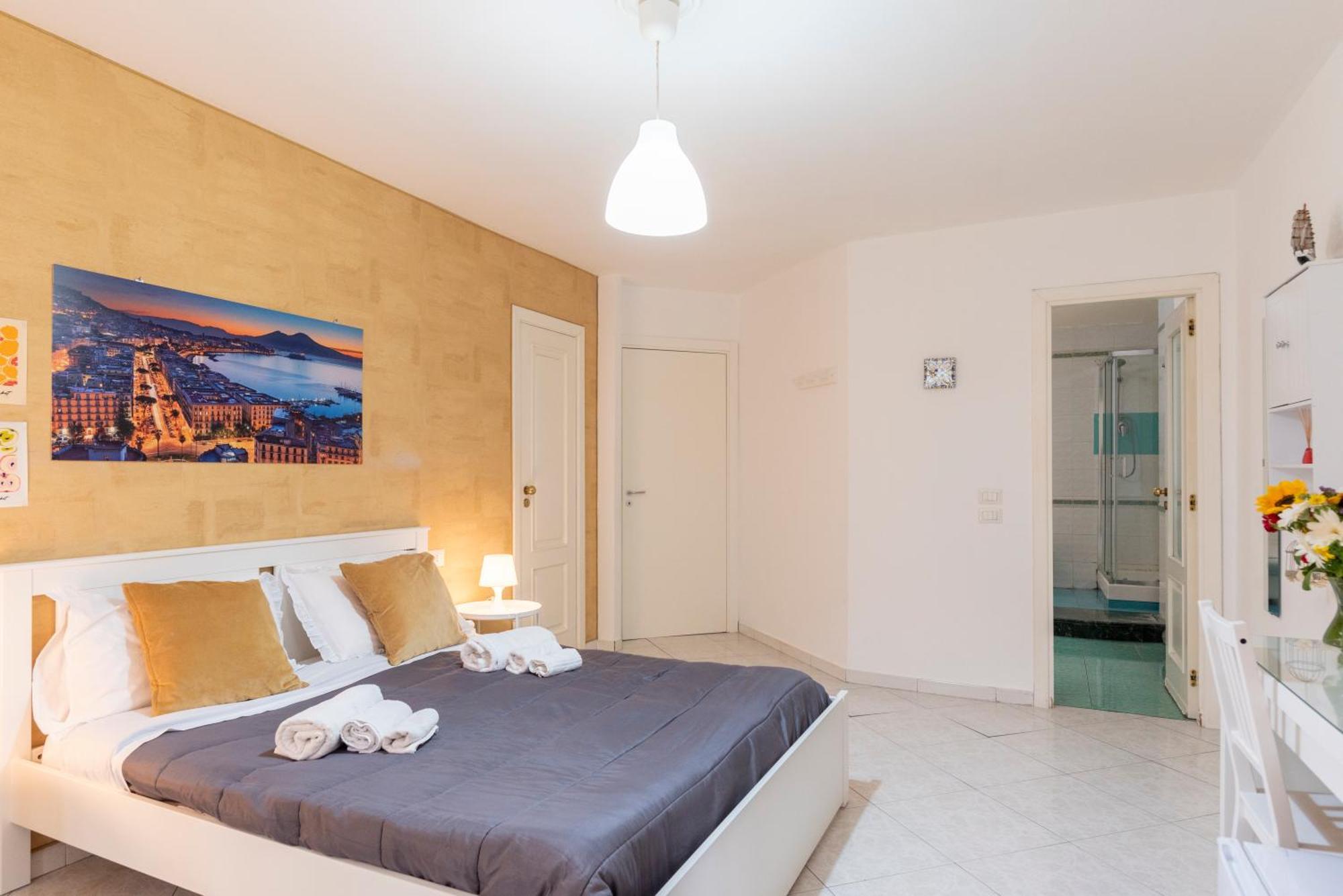 Napoli Centro, Dm Suites Esterno foto