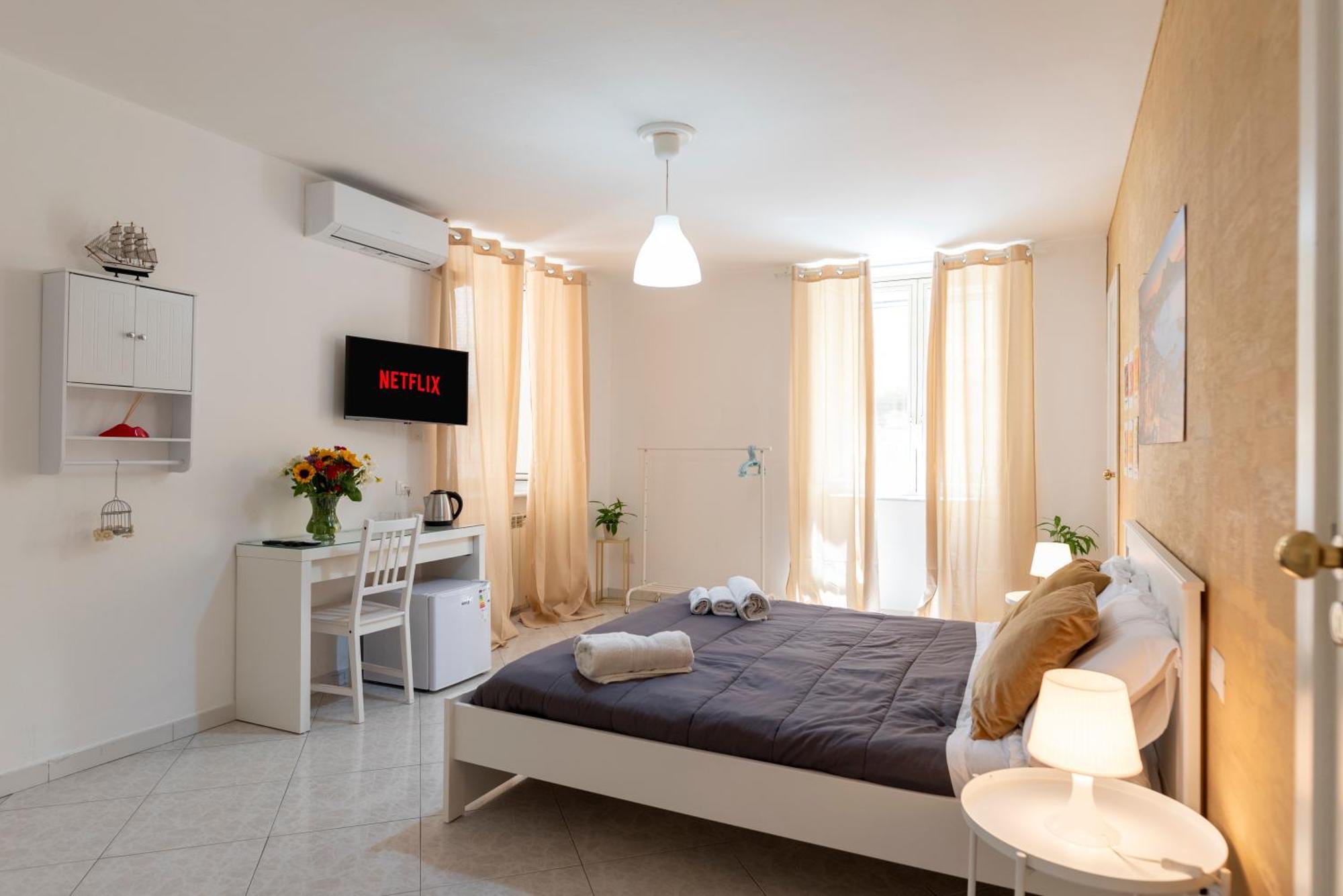 Napoli Centro, Dm Suites Esterno foto