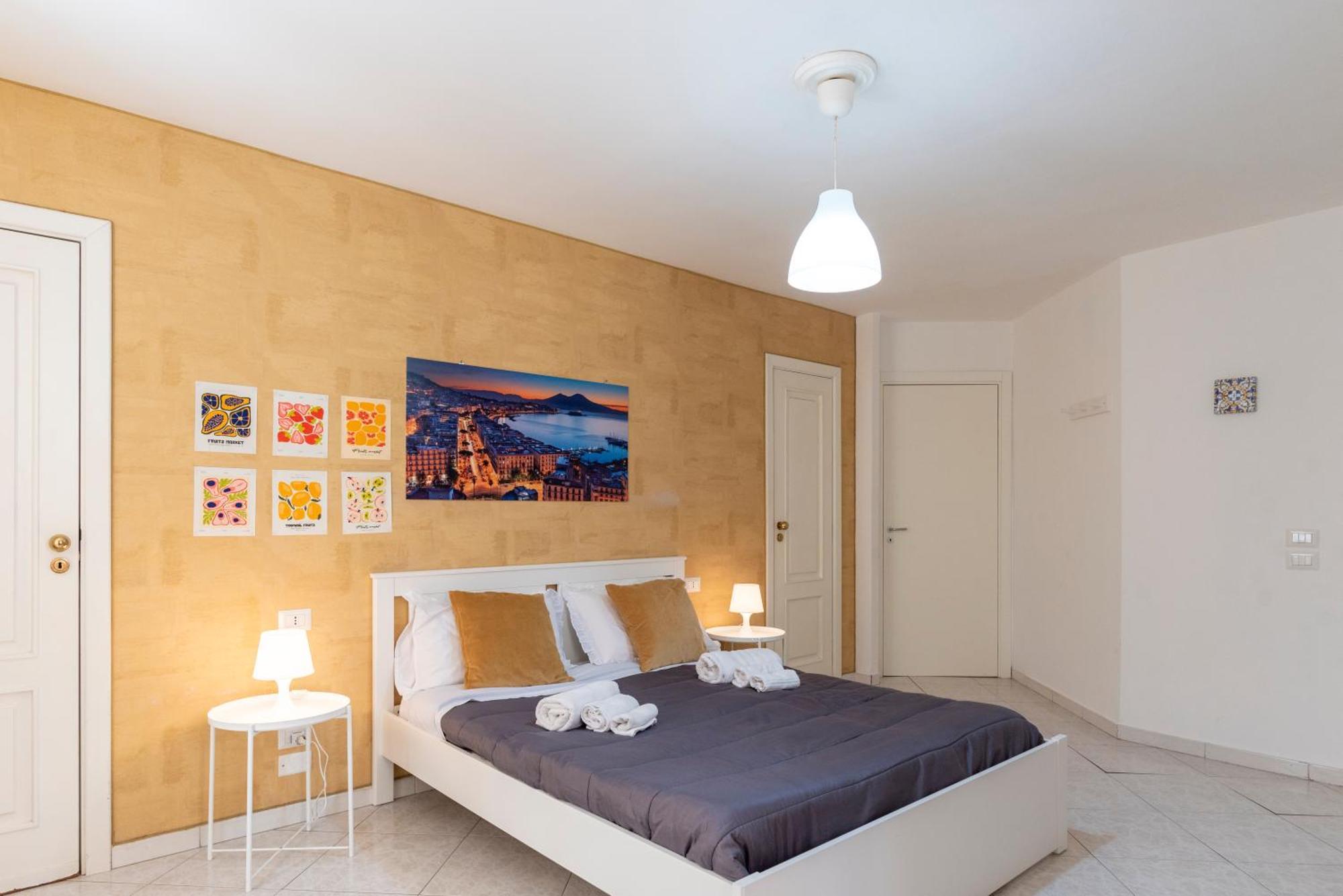 Napoli Centro, Dm Suites Esterno foto