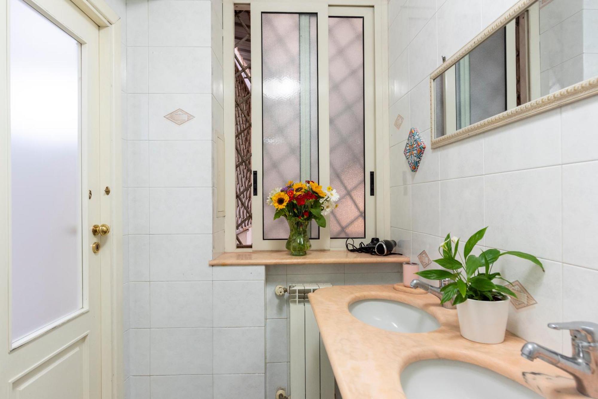 Napoli Centro, Dm Suites Esterno foto