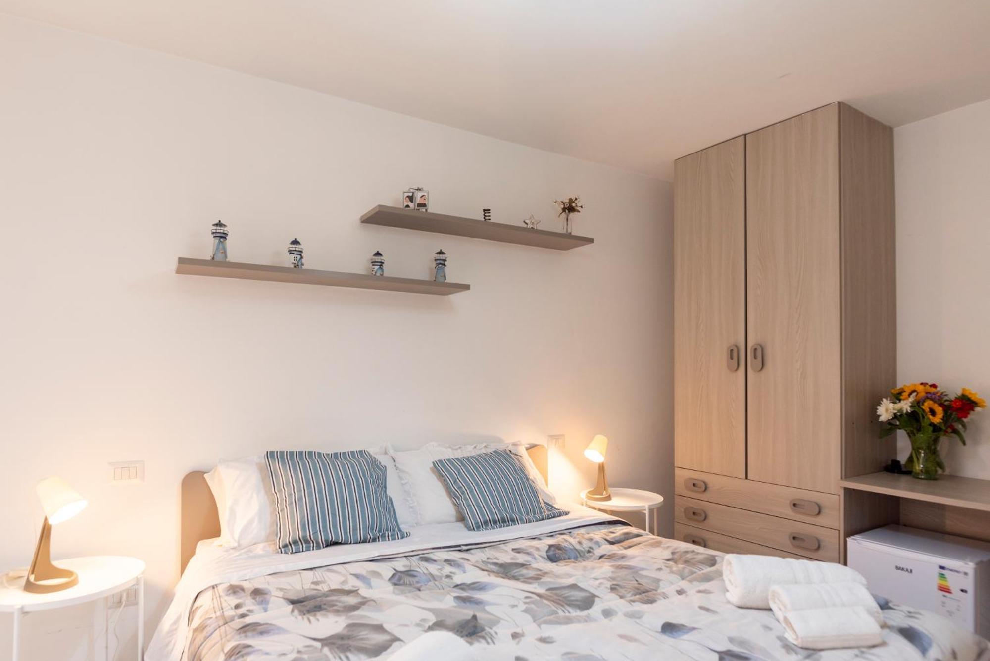 Napoli Centro, Dm Suites Esterno foto
